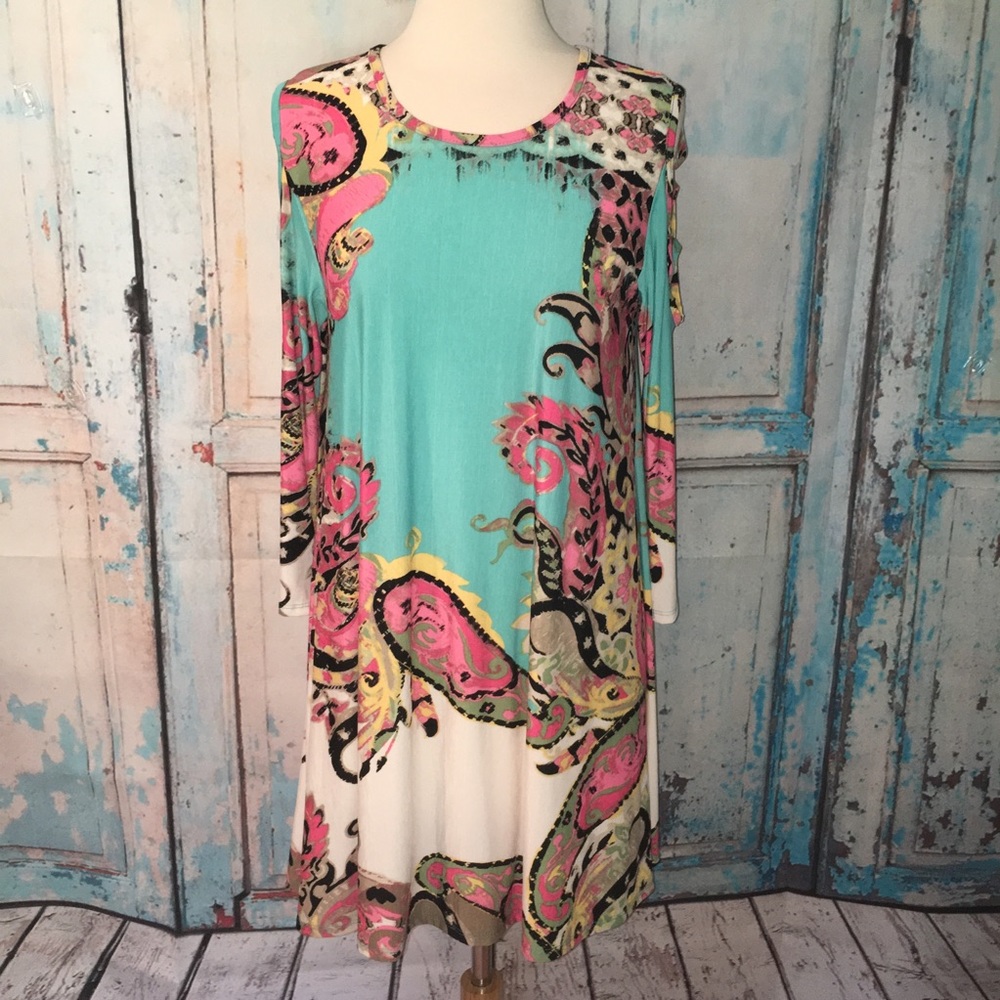CUTOUT SLEEVES TUNIC TOP PLUE SIZE